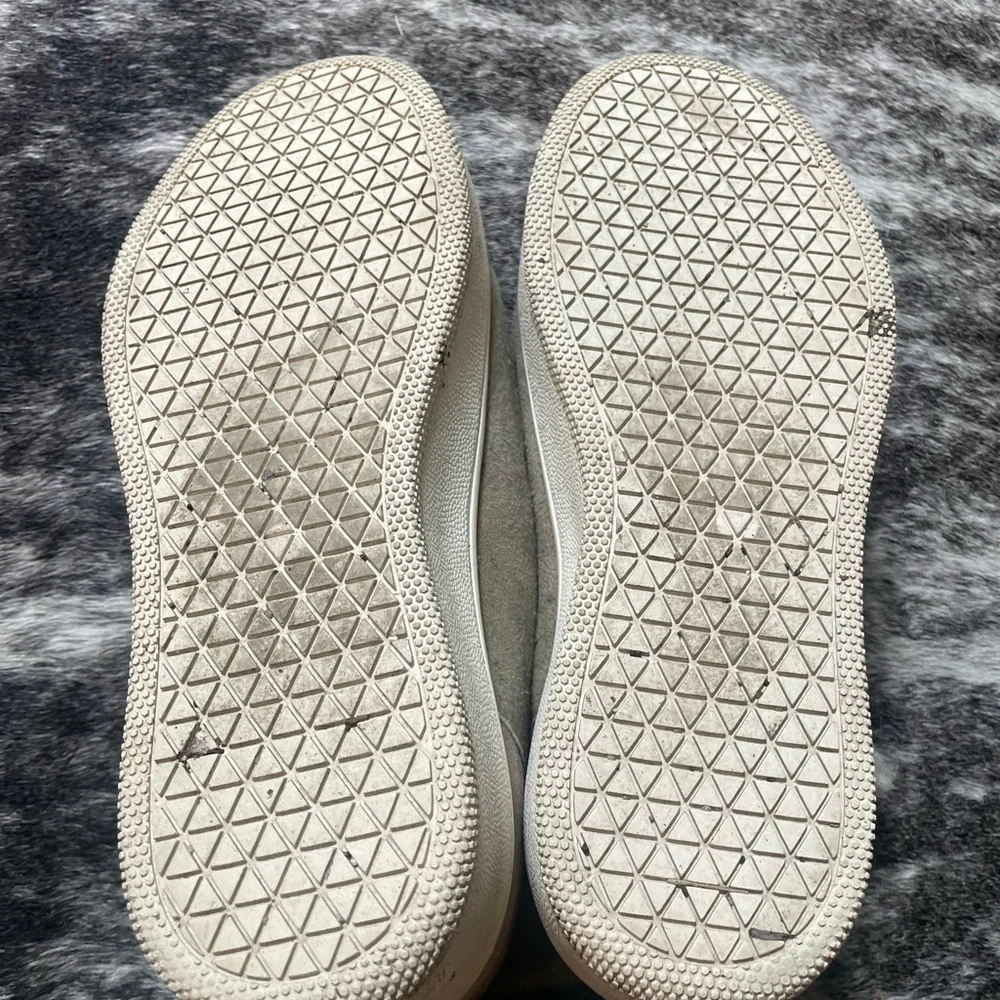 Vince Camuto vince camuto